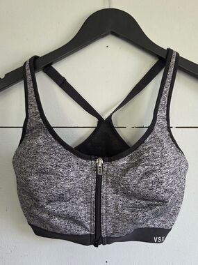 Victoria's Secret VSX Sport Gray Black Zip Front Wire Racerback Sports Bra 32DD